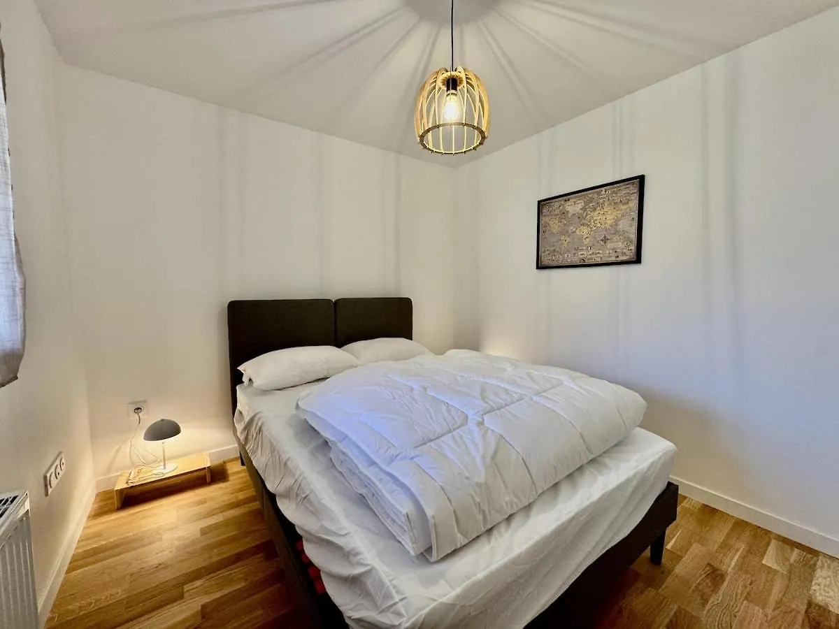 Apartament Appartement 4 A 5 Personnes Au Bord Du Lac Génos